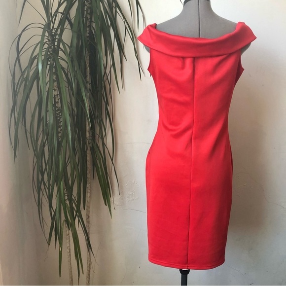 LOVESAINTS Women’s European Brand Red V Neck Dress Size L - Picture 4 of 9